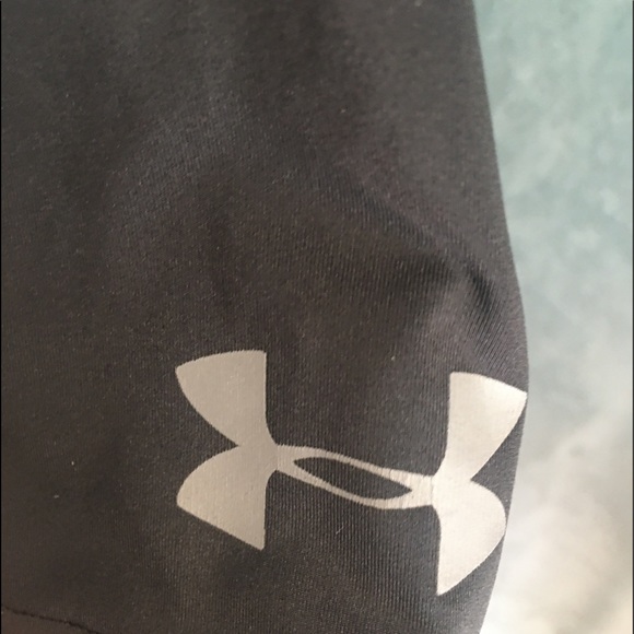🎉HP🎉Under Armour Dri-Fit Mens shirt - Picture 6 of 6